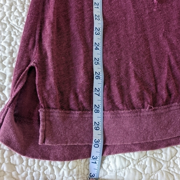 WE the Free Linen Blend Henley low V Neck with ties Oversized L Cranberry Plum - Picture 12 of 12